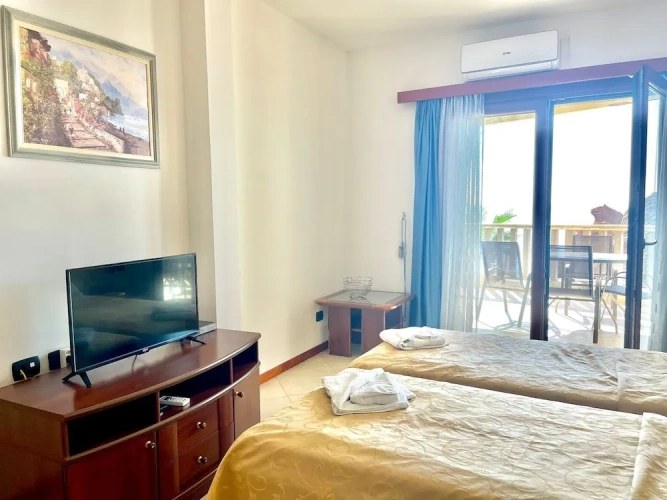 Standard Family room with sea view