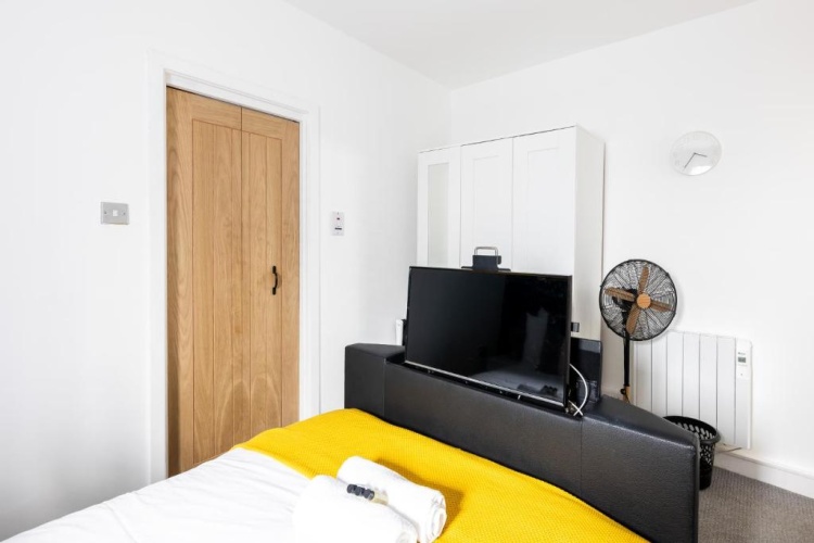 Basement Apartment