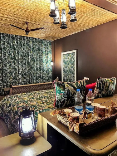 Bamboo Grove Lodge
