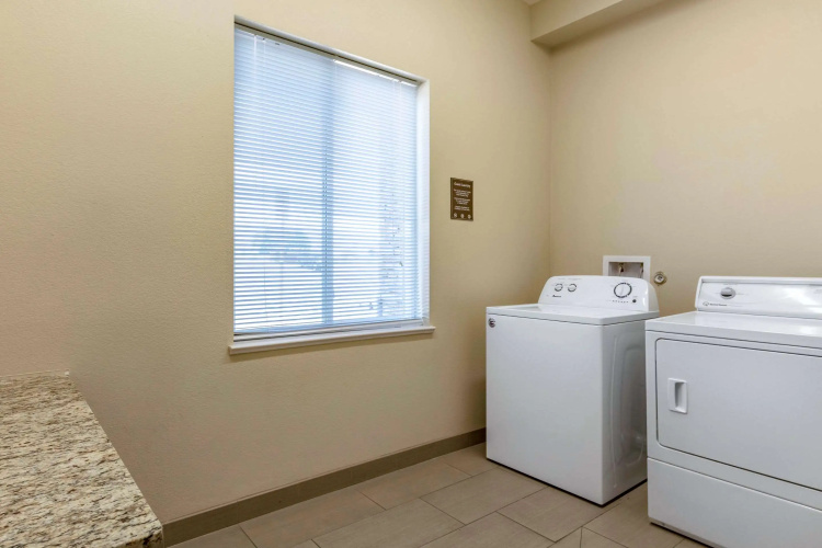 Comfort Inn & Suites Edgewood
