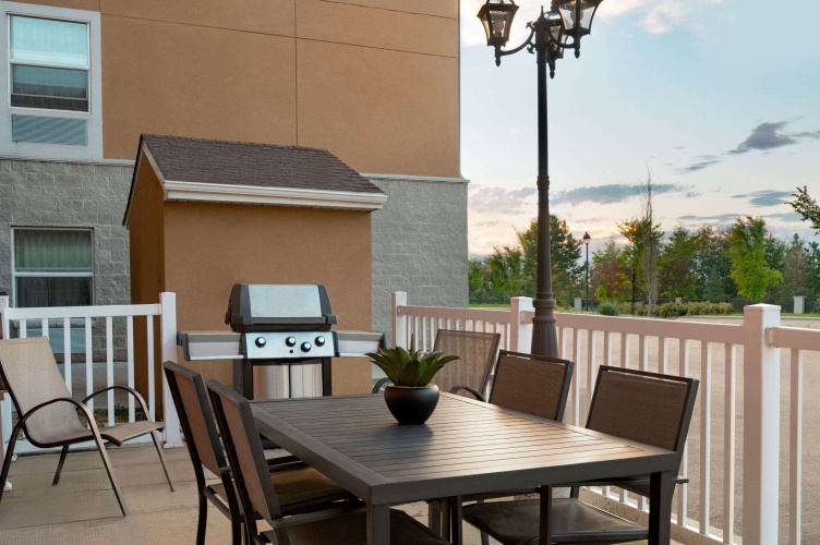 Days Inn & Suites by Wyndham Sherwood Park Edmonton photo 18