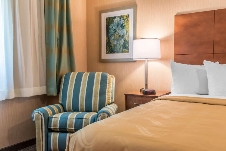 Quality Inn Bedford
