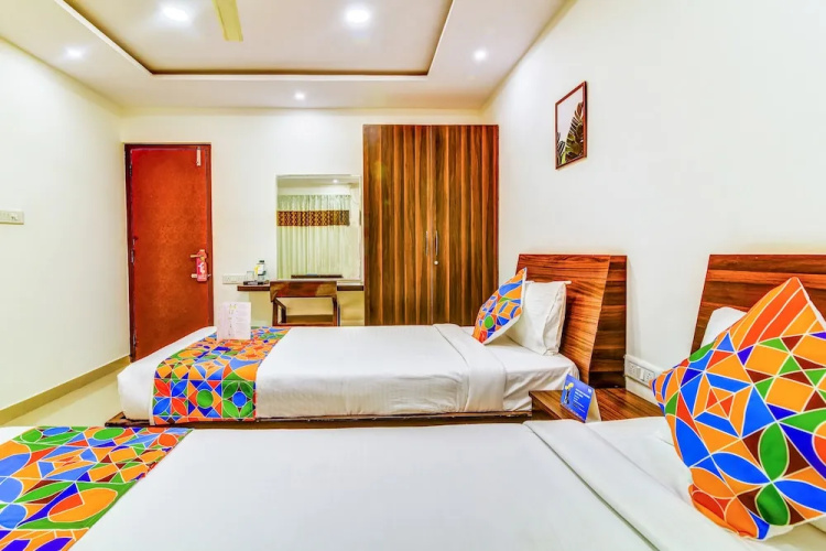 FabHotel Hazel Suites