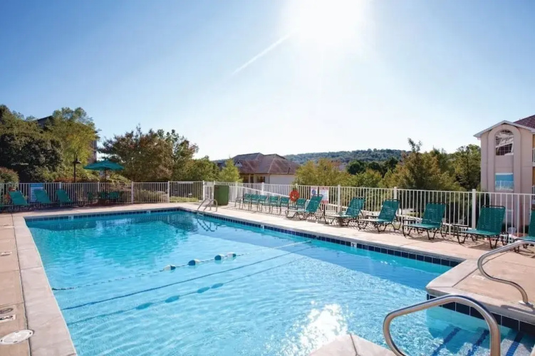 Branson Falls 1BD DLX