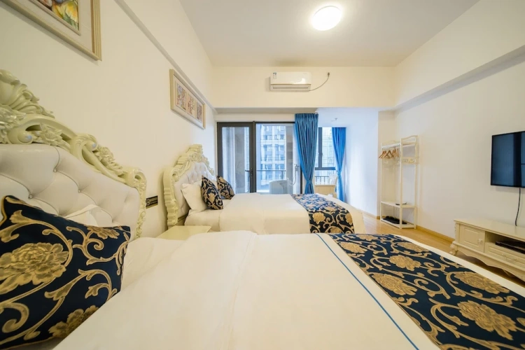 Standard Sextuple room