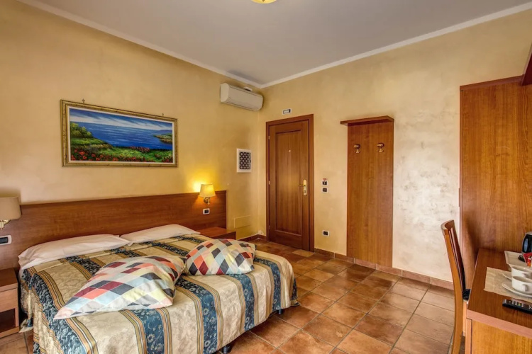 Hotel Maryelen 2