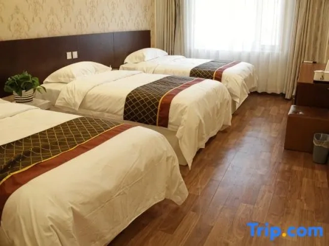 Business Triple room