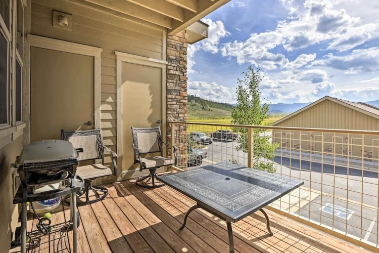 3 Bedrooms Apartment with balcony