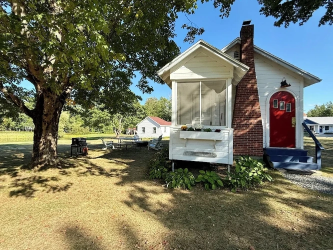 1 Bedroom Family Cottage