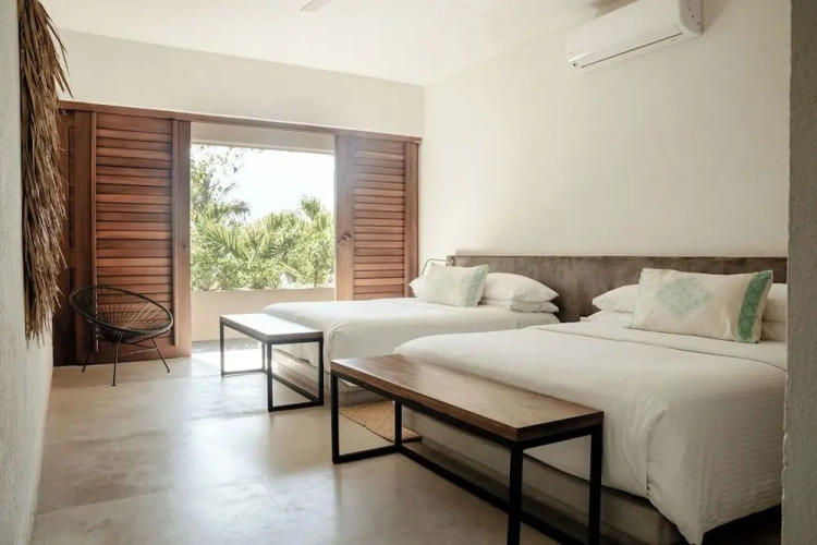 Deluxe Quadruple room