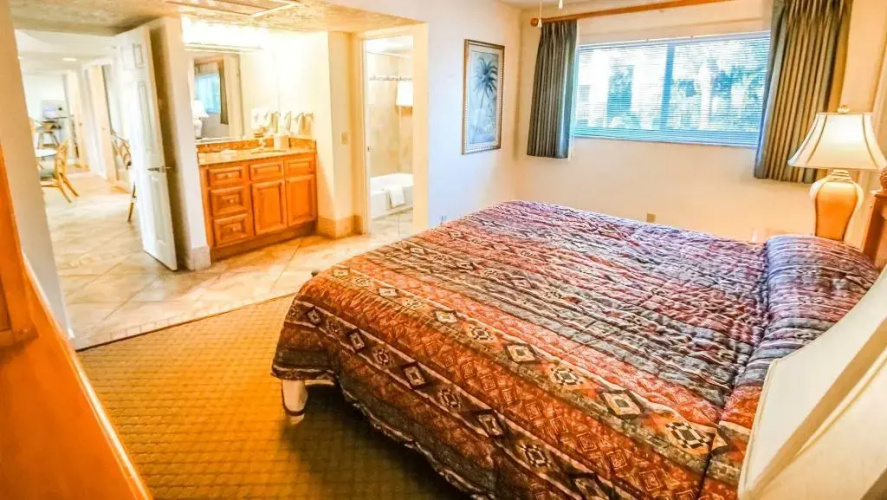 Coral Reef Beach Resort