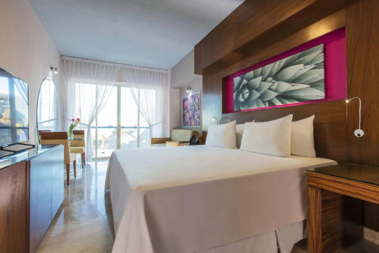 Krystal Grand All Inclusive