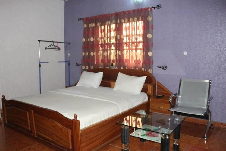 Ivory Place Hotel