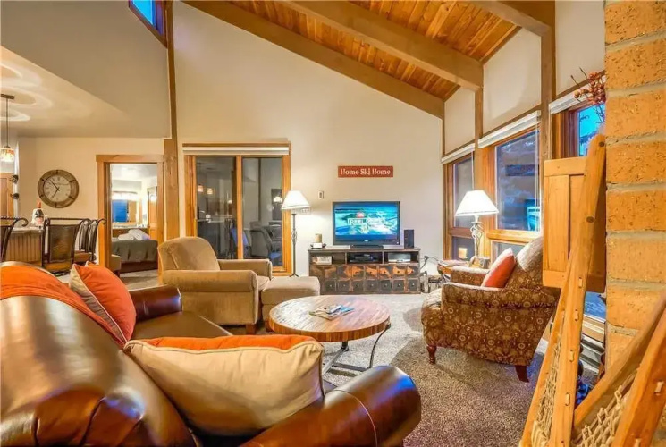 Lodge B 302