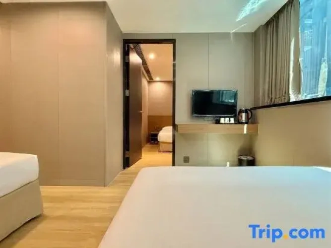 2 Bedrooms Luxury Double Suite