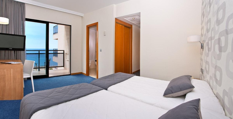 Rh Corona Del Mar Beach Hotel photo 9