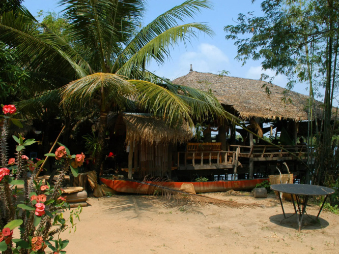 Samon Village