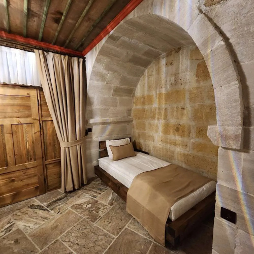 Noah's Ark Cave Hotel