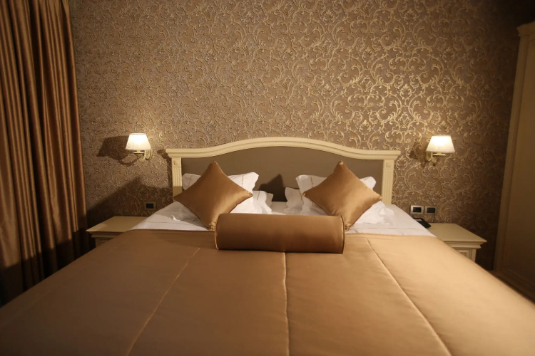 Grand Hotel & Spa Tirana