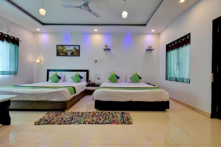 Standard Family room