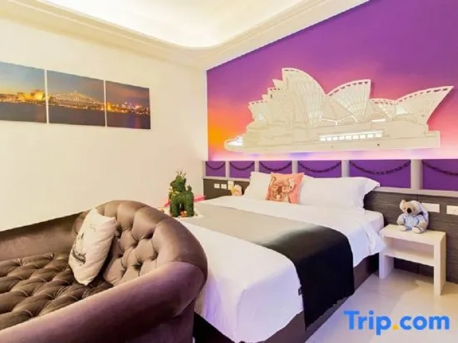 Standard Quadruple room with balcony