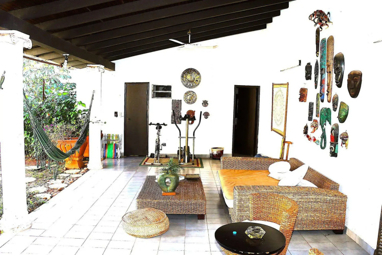 Arthaus Boutique Hotel
