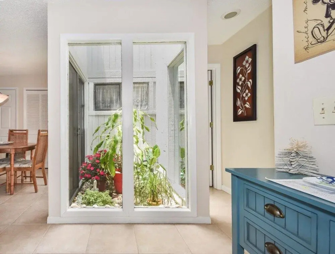 S4358 - Sea Woods Villa by RedAwning