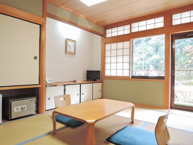 1 Bedroom Standard Twin room
