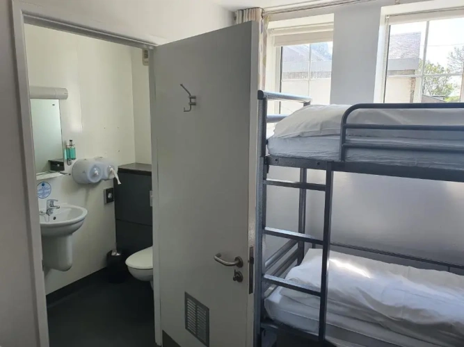 Standard Quadruple room with garden view