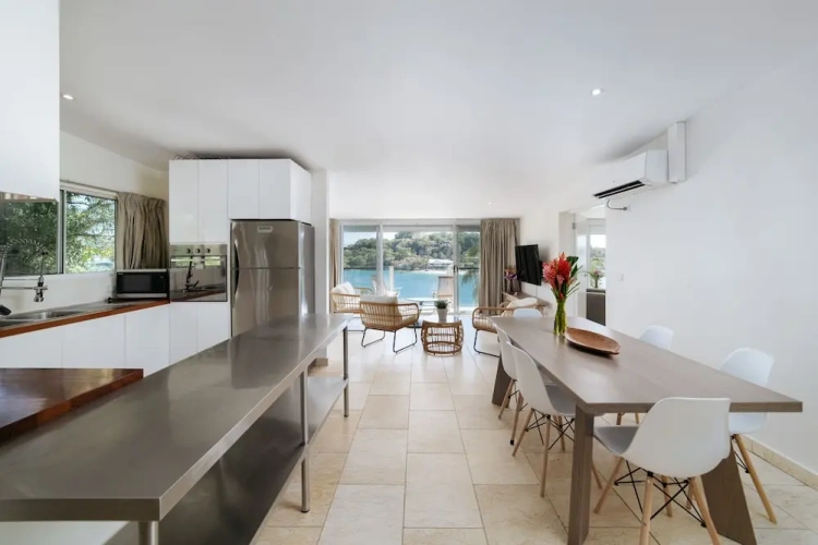 Premium Penthouse room with balcony and with harbour view