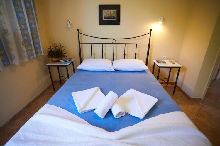1 Bedroom Apartment with balcony and with sea view