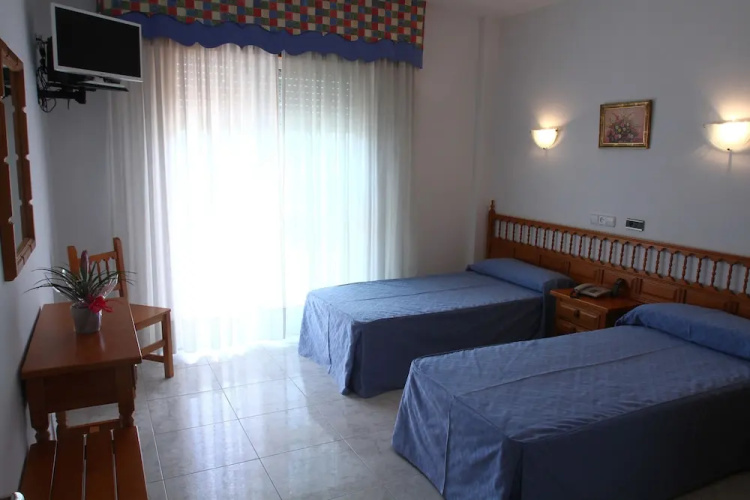 Hotel JR