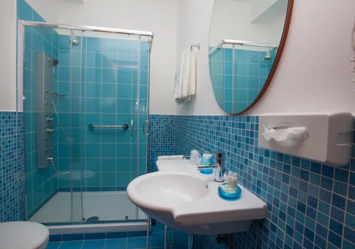 Superior Double room with balcony and with city view