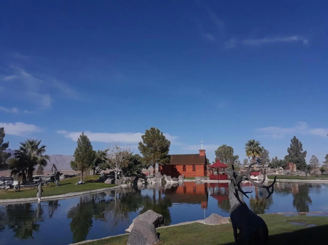 Longstreet Inn & Casino photo 9