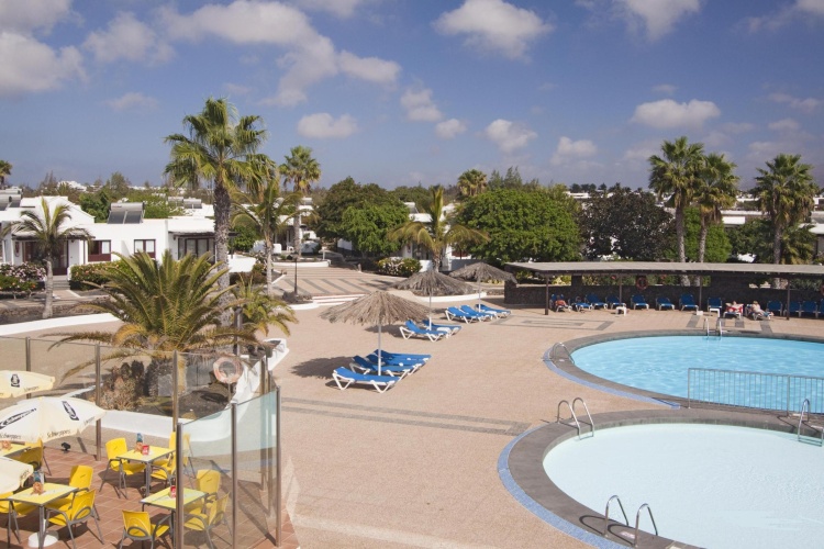 Bungalows Playa Limones photo 9