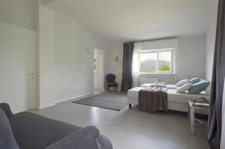 Standard Quadruple room with balcony