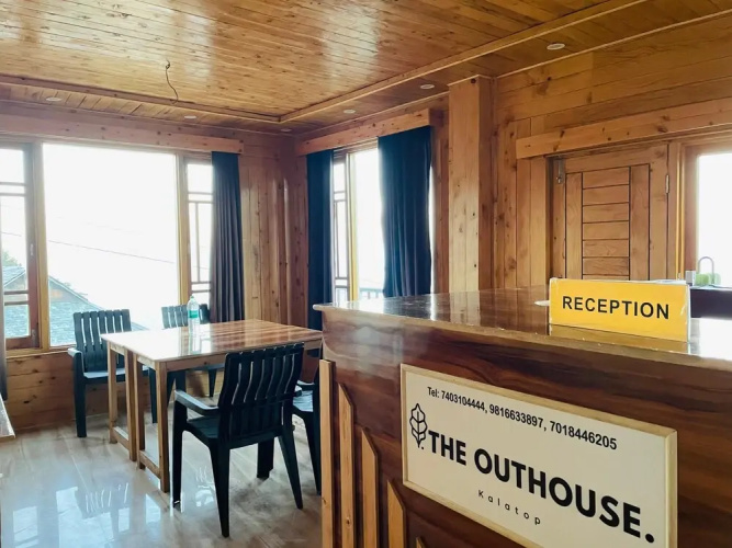 The OutHouse Forest View - Kalatop
