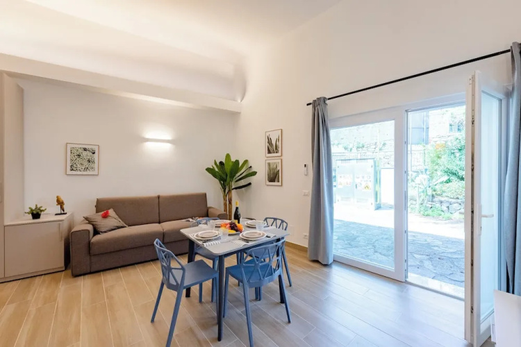 Charming Flat in Cogoleto A