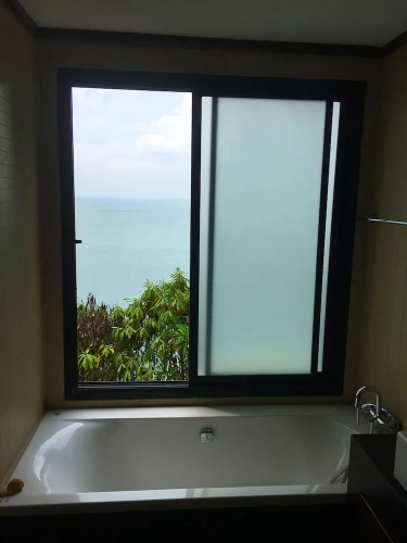 2 Bedrooms Villa