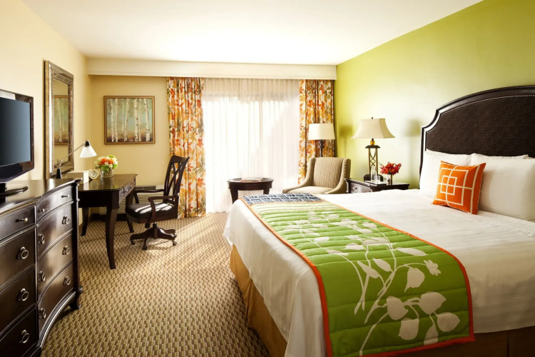The Querque Hotel