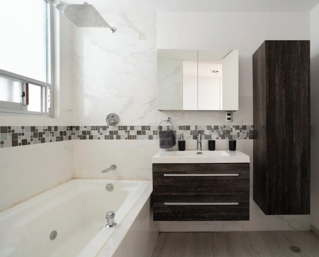 3 Bedrooms Luxury Apartment