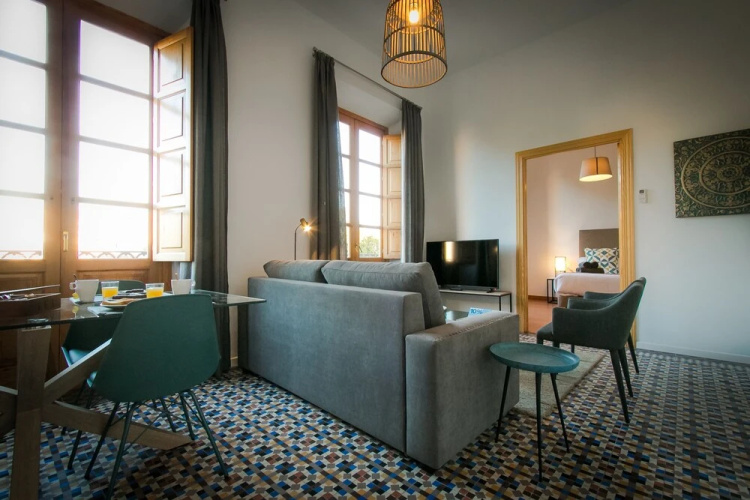 Holidays2Malaga Alameda Premium