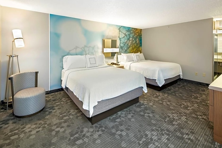 1 Bedroom Quadruple Suite