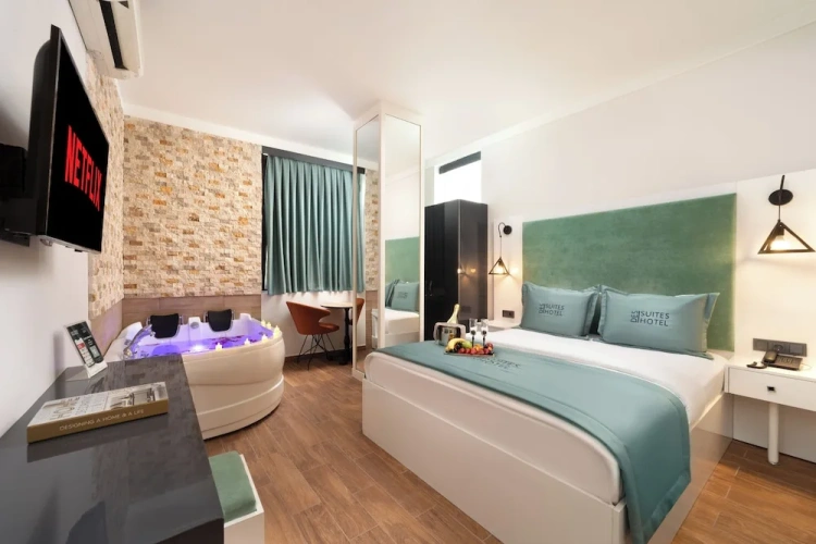 Luxury room