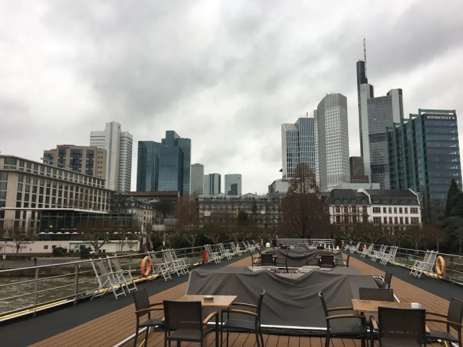 MS Select Bellejour - Frankfurt