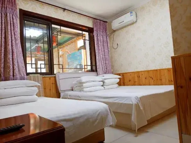 Hongxinyuan Folk Hostel