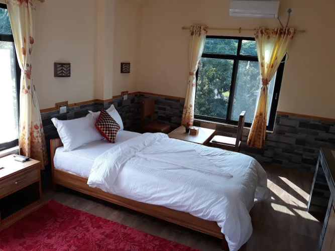 Hotel Peacock