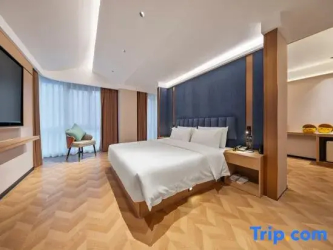 JinGuan City  Hotel