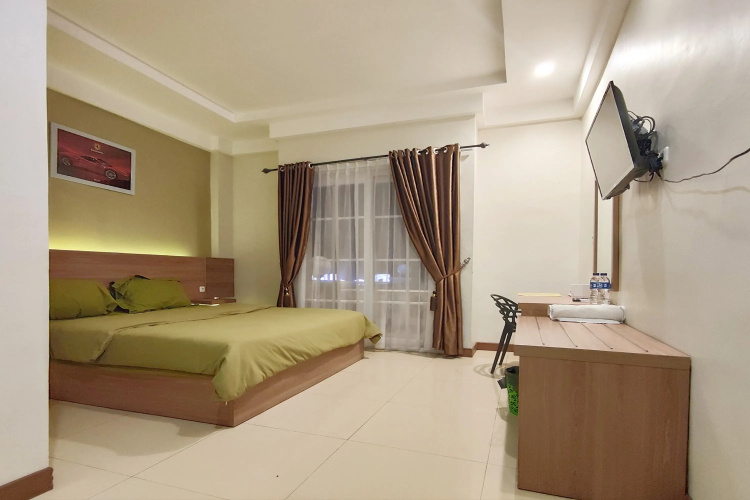 Green Forest Hotel