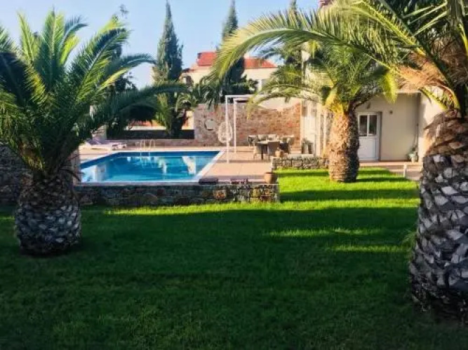 Villa Zeus